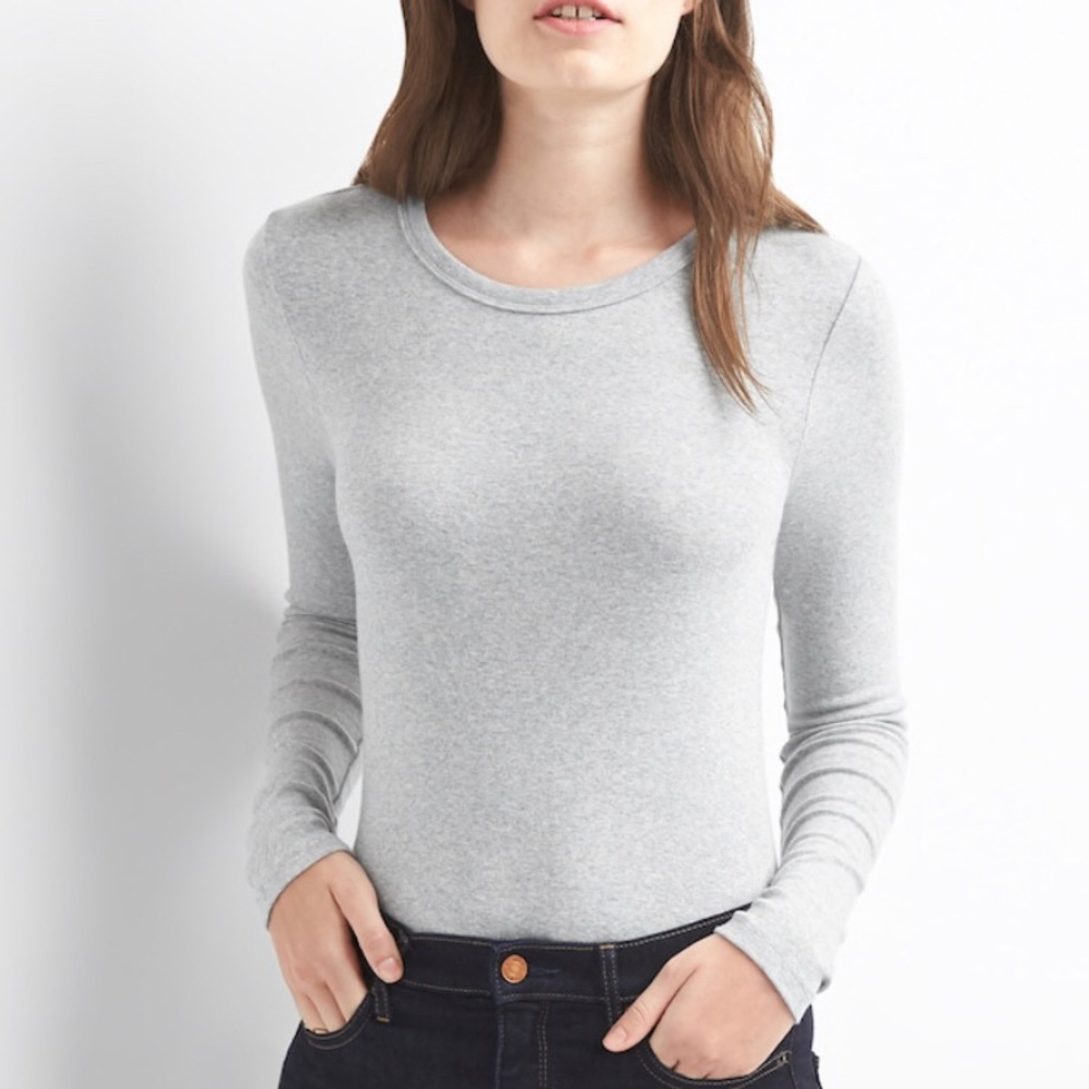 Gap Stretch Fit Long Sleeve Gray Top